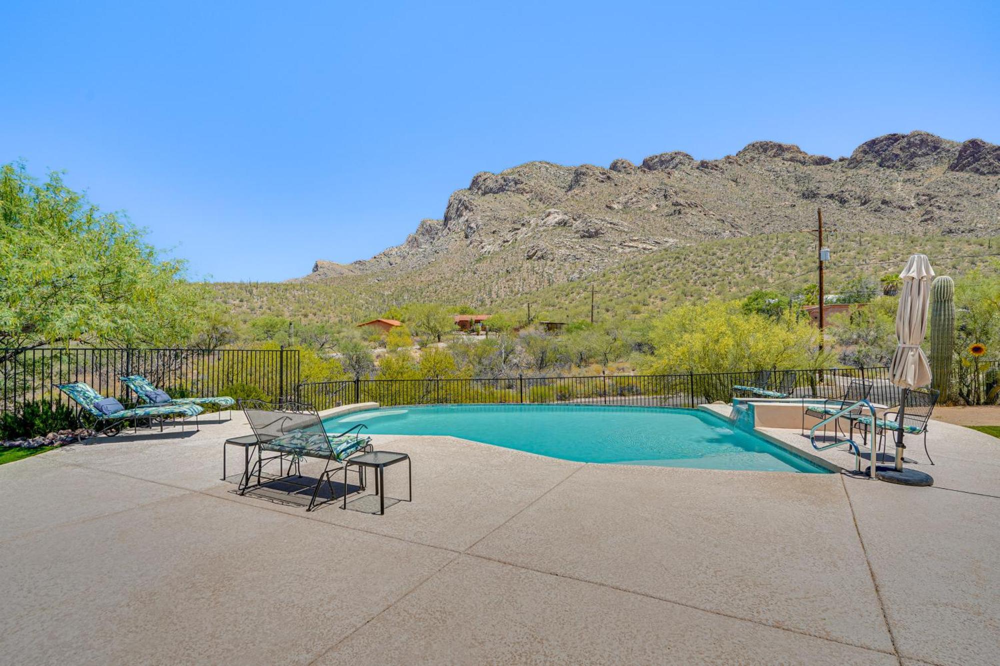 Oro Valley Retreat With Pool And Breathtaking Views! Bagian luar foto